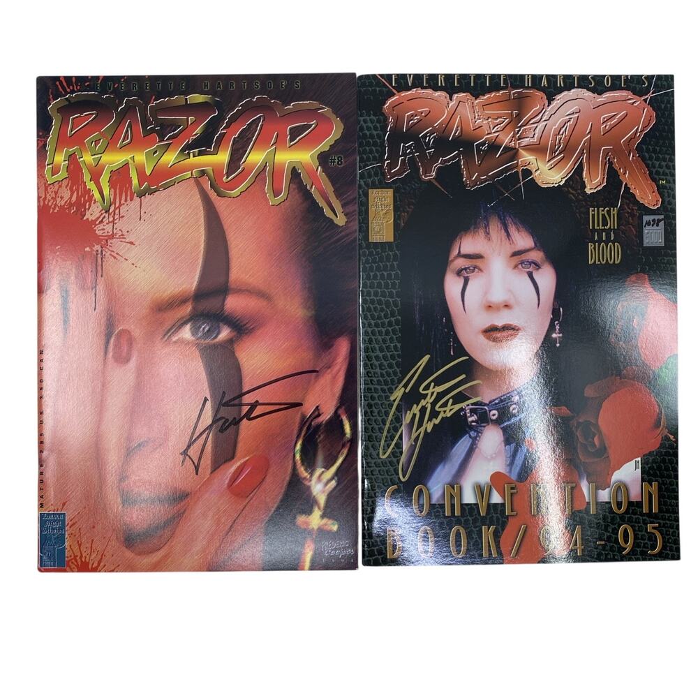 Razor Flesh & Blood Convention Book & Razor #8 - Both Signed Everette Hartsoe NM
